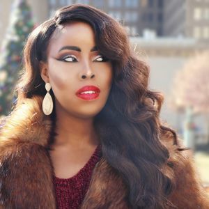 Meet your Posher, Dee